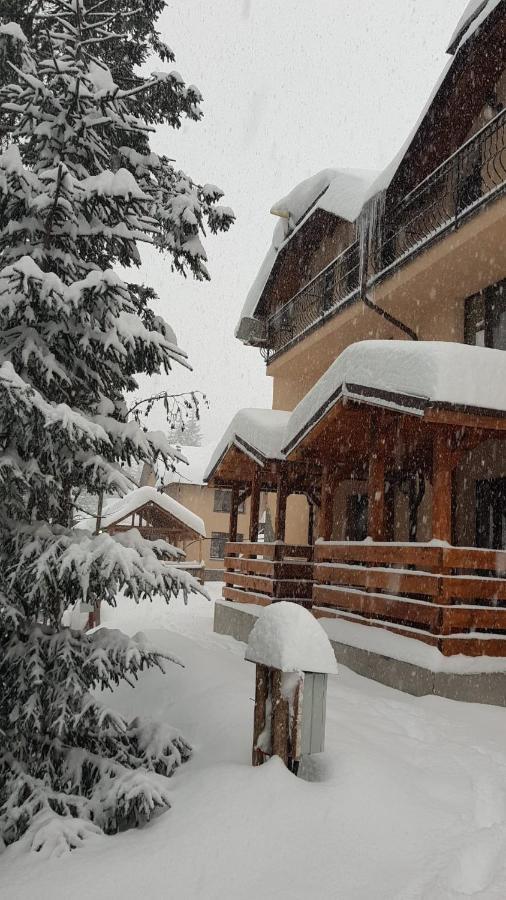 Enduro Transalpina Apartment Obarsia-Lotrului Exterior photo
